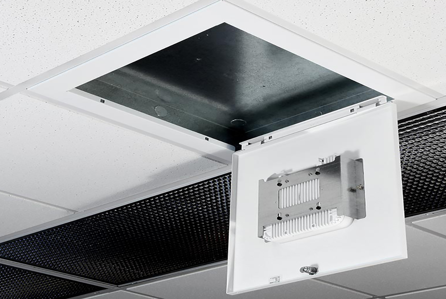 Oberon Wi-Tile Ceiling Enclosures 1047