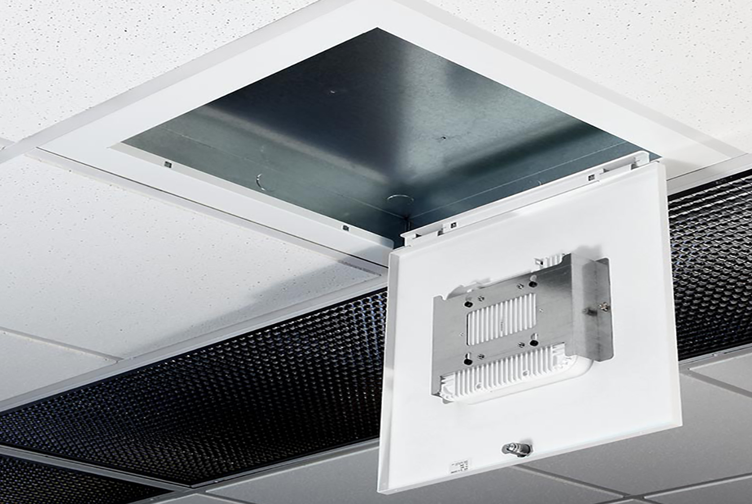 Oberon Wi-Tile Ceiling Enclosures 1047